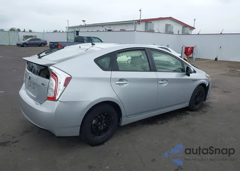 2015 Toyota Prius Two из США, поврежденный, VIN JTDKN3DU4F1982238